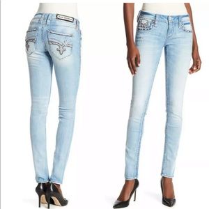 NWT Rock Revival Skinny Bling Jeans  28